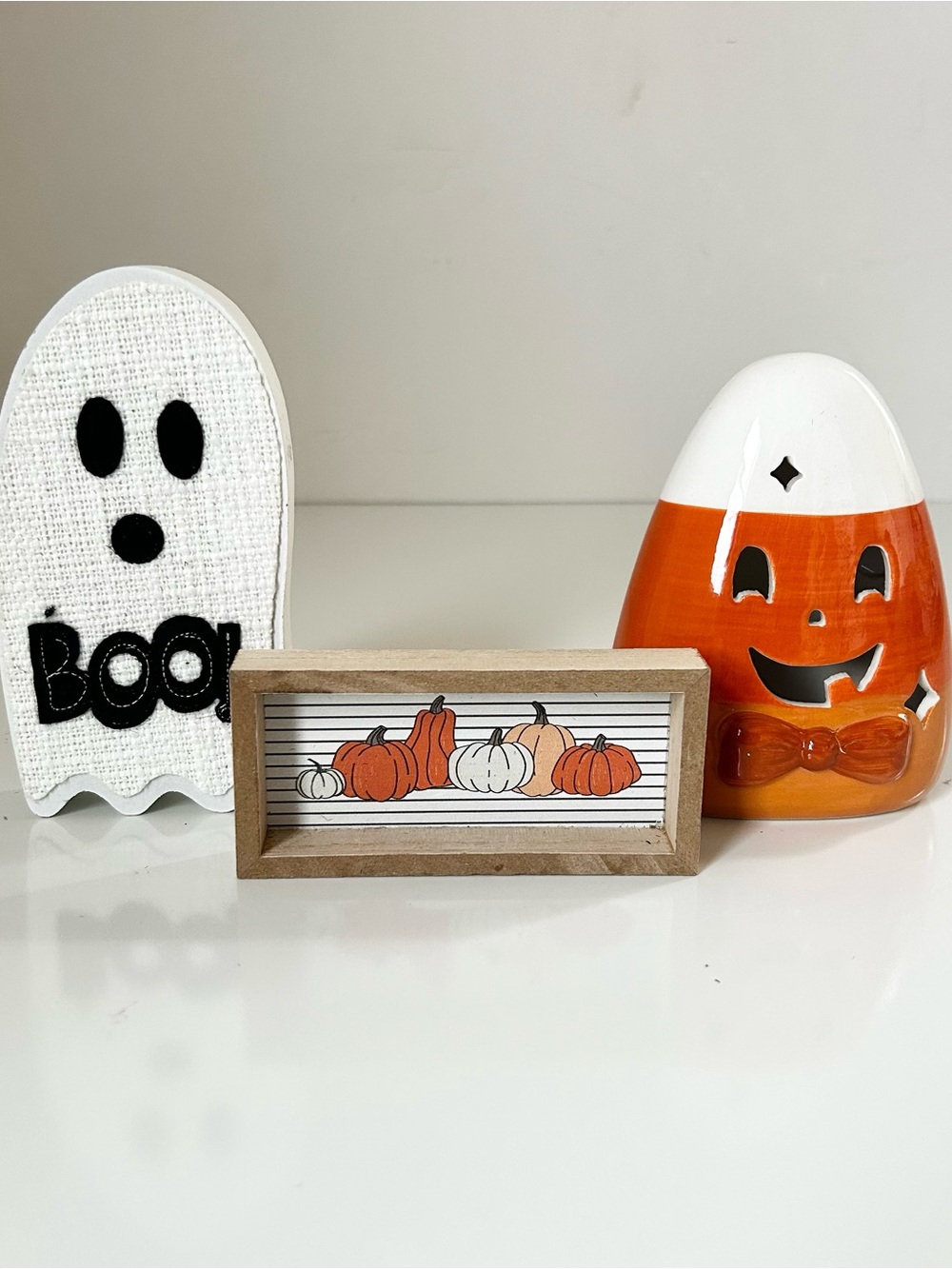 Halloween Candy Corn & Ghost Decor Set